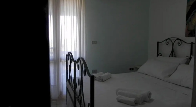 Villa 800 mt Spiaggia San Teodoro Amb01
