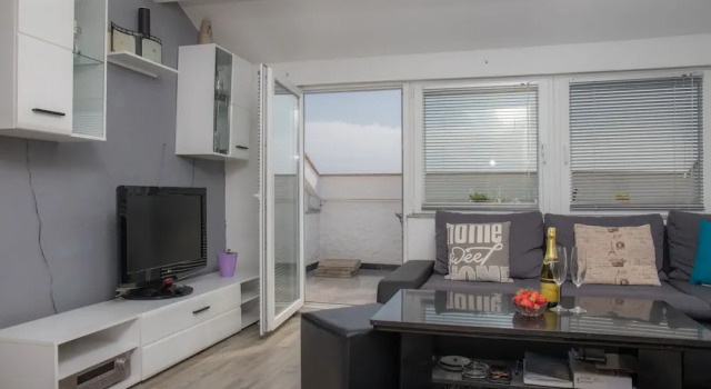 GEZA, Prenota Hotel Hotel 3 stelle a Dramalj, 3*