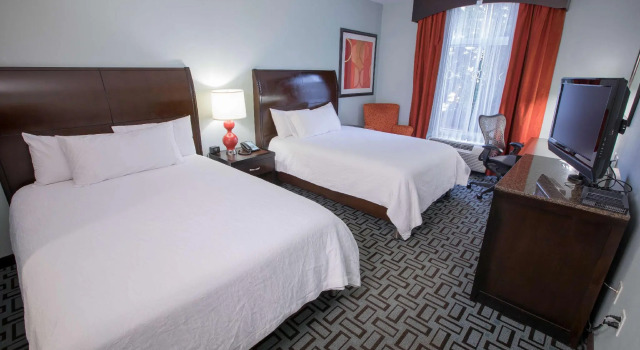 Четырёхместный номер Standard Hilton Garden Inn Atlanta South-McDonough