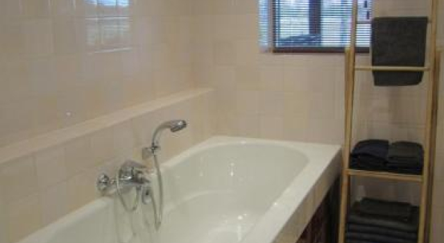 B&B Puur Drenthe, Prenota Bed & breakfast Elp Drenthe