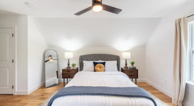 Luxuriously Lakeside by AvantStay | Lakefront Retreat, Buchen Sie Hotel Blakeslee 