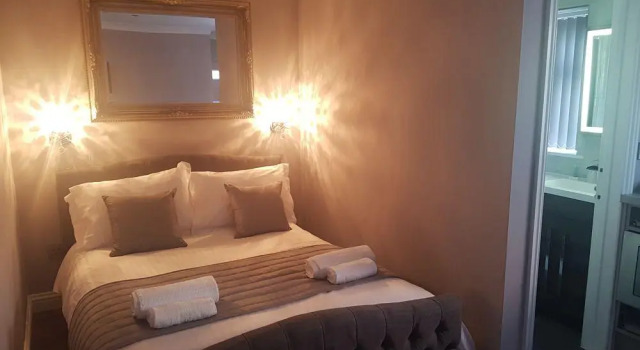 Melbury Guest House, Забронировать Гостевой дом Отели Эксетер с парковкой, рядом с City Wall, Парковка