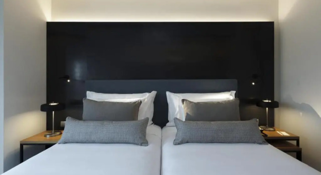 Двухместный номер Superior NEYA Porto Hotel