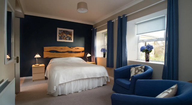 Sharamore House B&B, Prenota Bed & breakfast Hotel a Connacht con parcheggio, Parcheggio