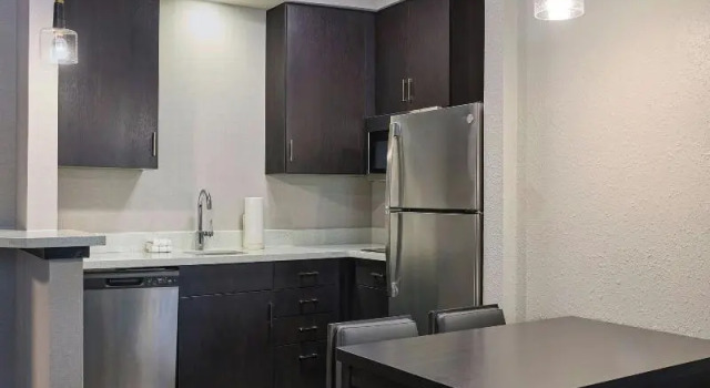 Люкс Residence Inn by Marriott Tallahassee Universities at the Capitol