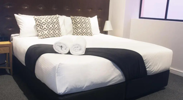 Люкс c 1 комнатой с балконом и с видом на океан Bondi 38 Serviced Apartments