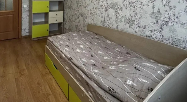 Apartments on Dzerzhinsky street 50, Book Apartment Kobrin 
