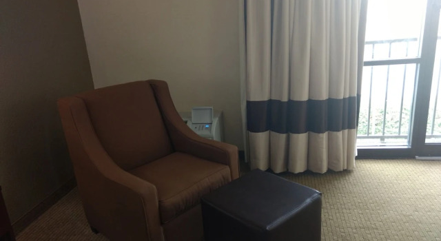 Двухместный номер Standard с балконом Comfort Inn & Suites near Danville Mall