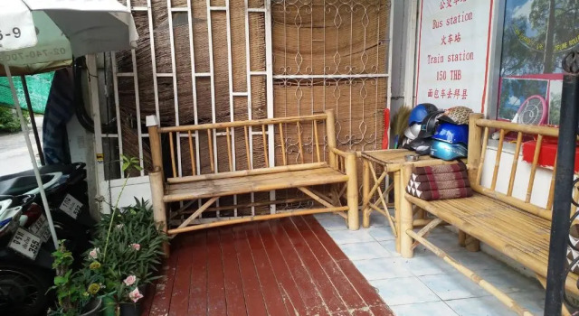 Кровать в общем номере Like Home