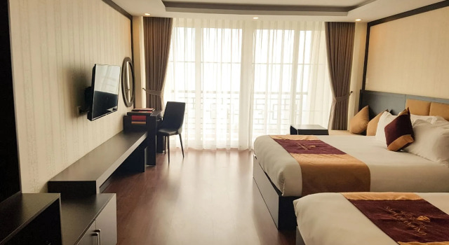 Sapa Diamond Hotel, Забронировать Отель Шапа Лаокай, рядом с Рынок Сапа