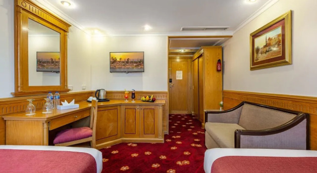 MS Chatteau lafayette Nile Cruise