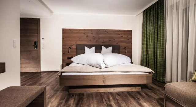 Трёхместный номер Standard с балконом Aktivhotel Tuxerhof