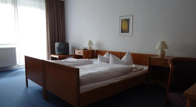 SKL Hotel Am Salbker See, Prenota Hotel Magdeburgo 