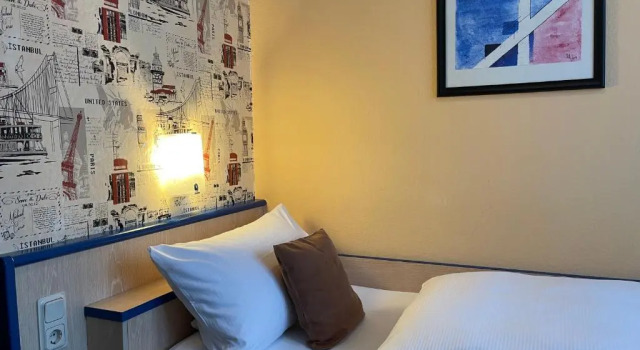 Номер Standard Hotel Stadt Hamburg am Fluss Saarbrücken