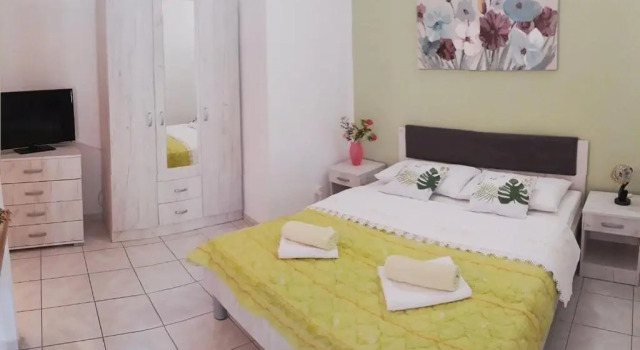 Apartments Liza, Забронировать Апартаменты/квартира Апартаменты Корчулы, рядом с Частный Пляж «Апартментс Ванда», Апартаменты/квартира