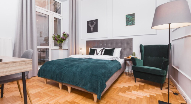 Номер Standard с балконом Travelers Best Choice - Old Town Guesthouse - by Upstairs