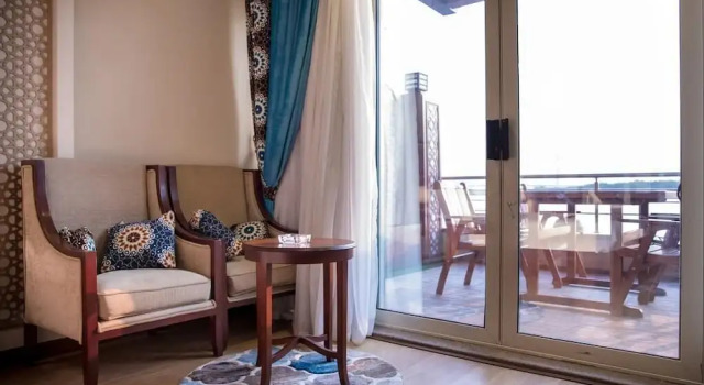 Ultra Trans Hotel, Book Hotel Hoteller i Shubra al Khayma med pool, Swimmingpool