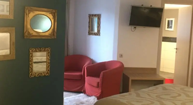 Номер Standard с видом на окрестности Forest Suites Boutique Hotel