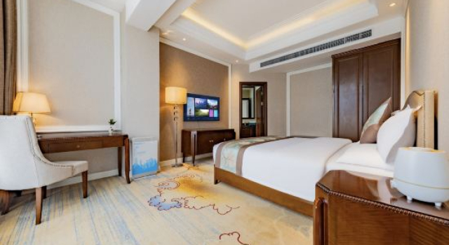 Люкс Deluxe Baofeng International Hotel