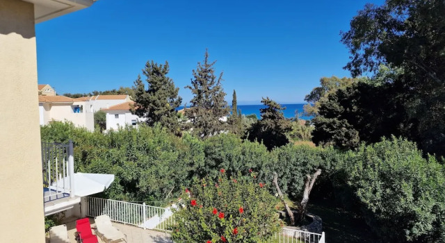 Вилла Skala - Villa - Sleeps 7 - Parking - Garden