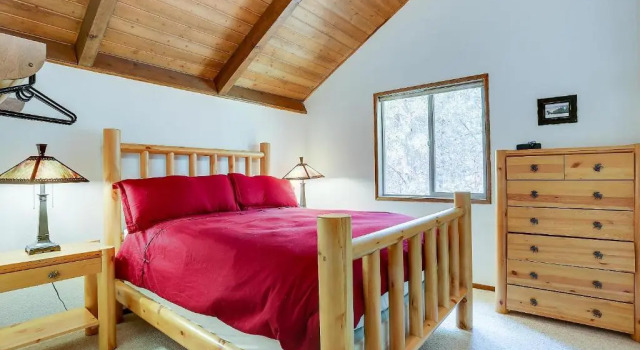 Коттедж с 4 комнатами 11 Camas-Hot Tub-4BR/2BA