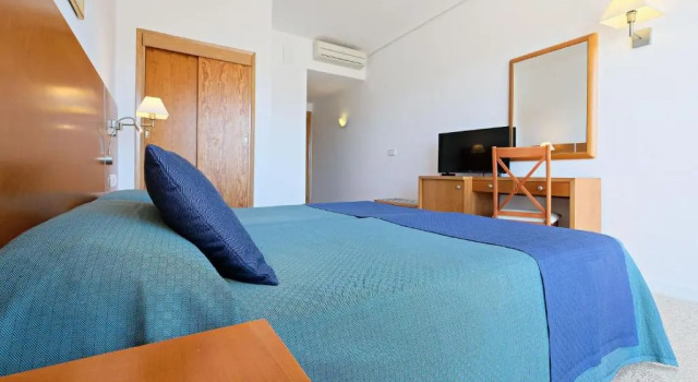 Одноместный номер Standard azuLine Hotel SAnfora & Fleming