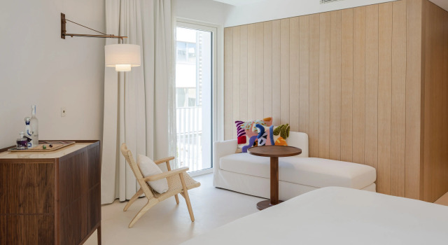 Полулюкс The Standard, Ibiza