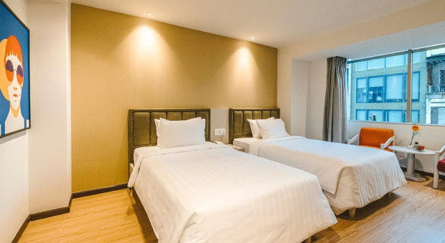 A25 Premium Hotel - 55 Lê Anh Xuân, Забронировать Отель Отели Хошимина с парковкой, рядом с Golden Dragon Water Puppet Theatre, Парковка