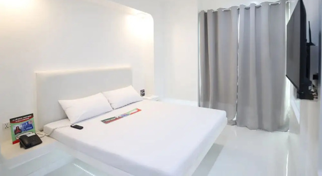 Astrotel Divisoria, Rezervovat Hotel Manila 