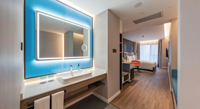 Двухместный номер Standard Holiday Inn Express Shanghai Expo Centre by IHG