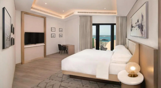 Люкс Diplomatic с 2 комнатами Sheraton Abu Dhabi Hotel & Resort