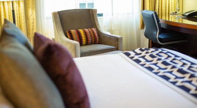 Номер Standard The Paramount Hotel