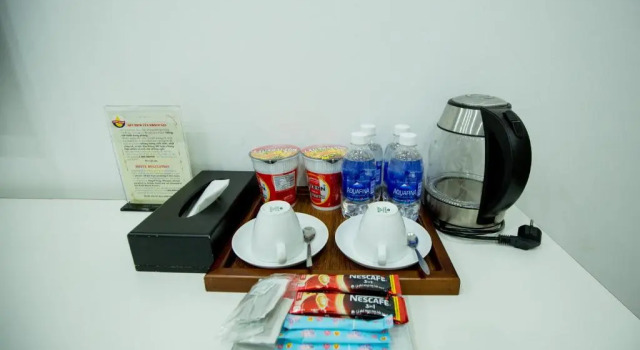 Четырёхместный номер Standard Nhat Quang Hotel