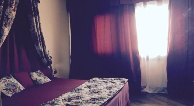Luxury Suite, Varaa Hotelli  