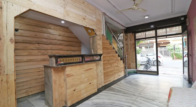 OYO 43997 Hotel Aashiyanaa Palace