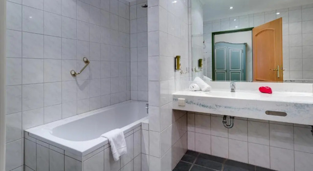 Полулюкс Ferien Hotel Fläming