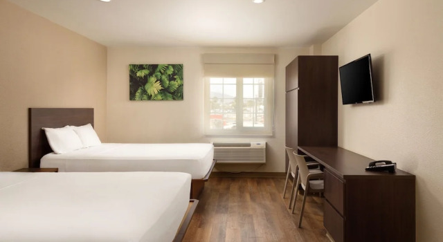 Четырёхместный люкс Extended Suites Saltillo Galerías