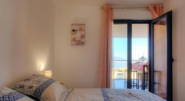 Appt vue mer Baie Ajaccio PietroBeach à 25m d'une crique magnifique, Varaa Hotelli Ajaccio 