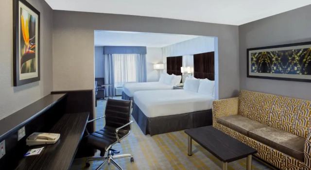 Четырёхместный полулюкс Holiday Inn Express & Suites Cooperstown by IHG