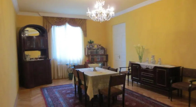 Коттедж с 3 комнатами Medeyas House
