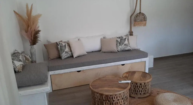 Коттедж с 2 комнатами Epithea Suites Kythnos 1 με ιδιωτική πισίνα