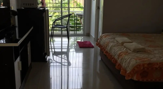 Двухместный номер Standard с балконом Connect Apartment