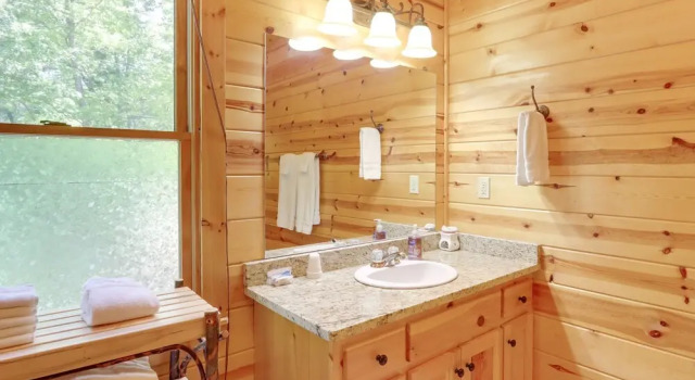 Коттедж Private Ellijay Cabin w/ Hot Tub & Amenities!
