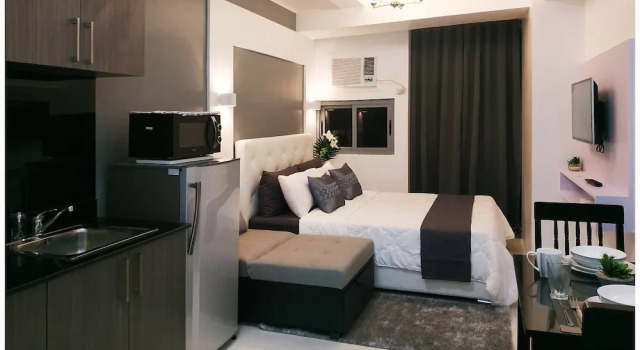 Les Luxe Rooms - Symphony Tower 2
