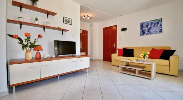 Amazing Apartment in Pula With, Reserva ahora Apartamento Hoteles en Pula con aparcamiento, Aparcamiento