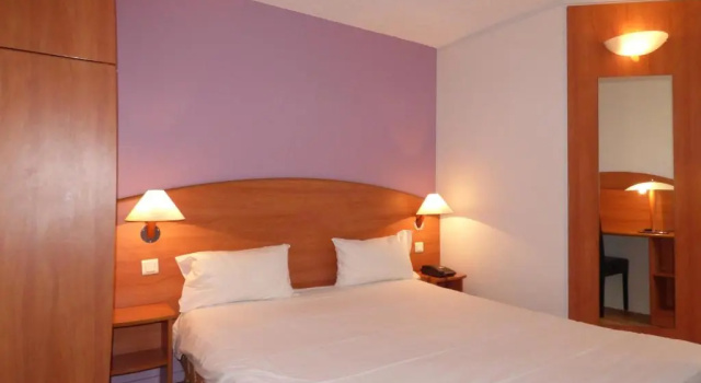 Двухместный номер Standard Central Hotel