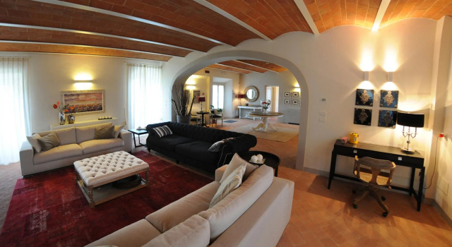 Villa Panorama 14, Emma Villas, Prenota Villa Chianni Toscana