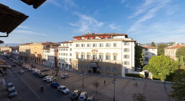 Апартаменты Classic S.maria Novella Suite
