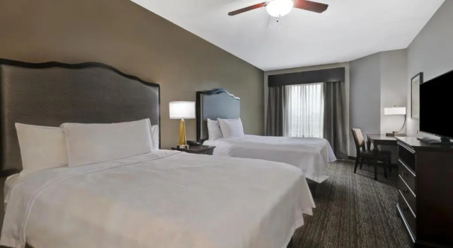 Четырёхместный люкс с 2 комнатами Homewood Suites by Hilton McAllen