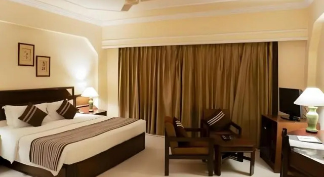 Номер Superior с видом на воду Rajdarshan - A Lake View Hotel in Udaipur